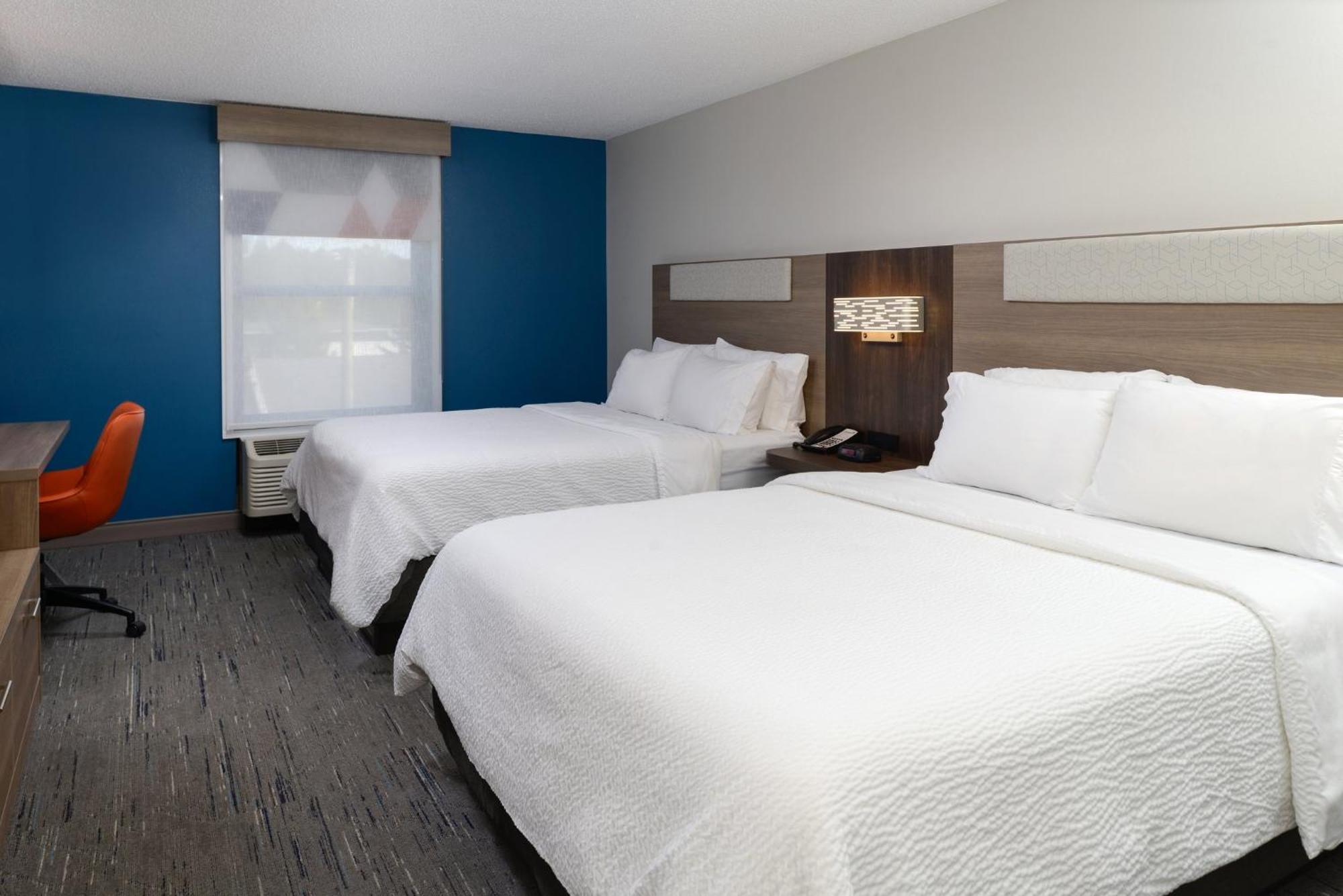 Holiday Inn Express Hotel And Suites Marysville By Ihg Exterior photo