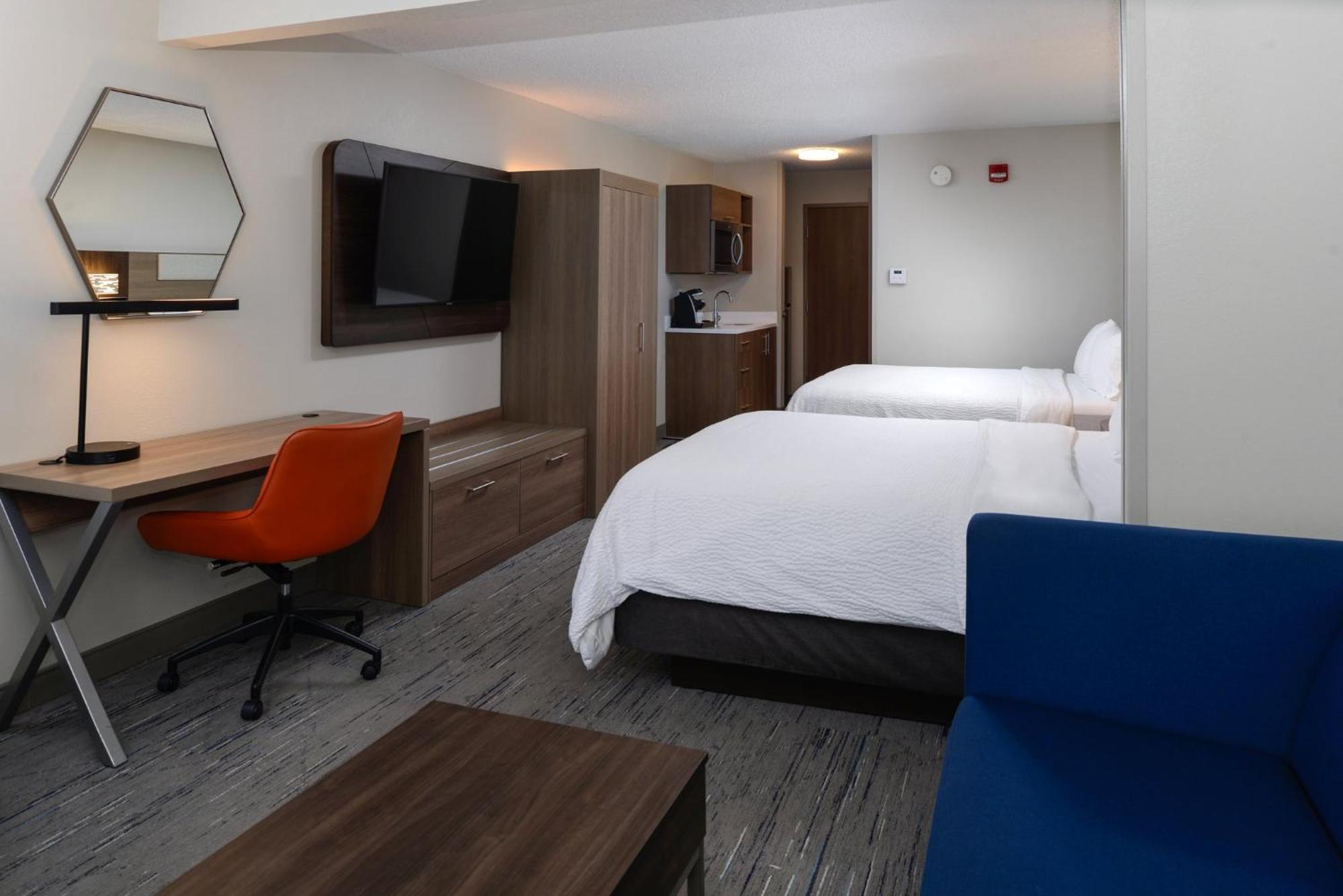 Holiday Inn Express Hotel And Suites Marysville By Ihg Exterior photo