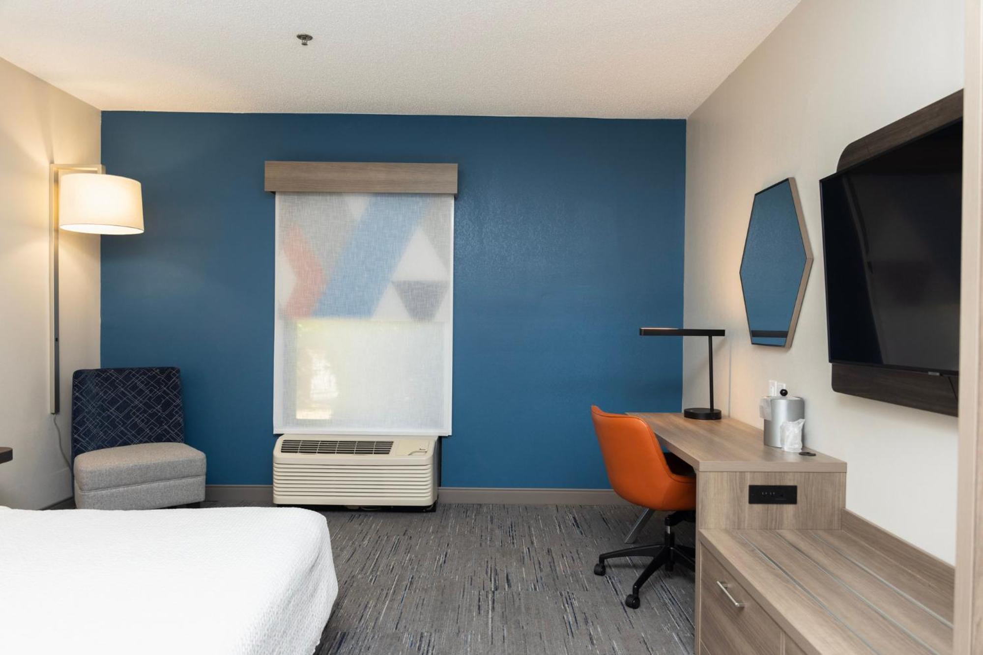 Holiday Inn Express Hotel And Suites Marysville By Ihg Exterior photo